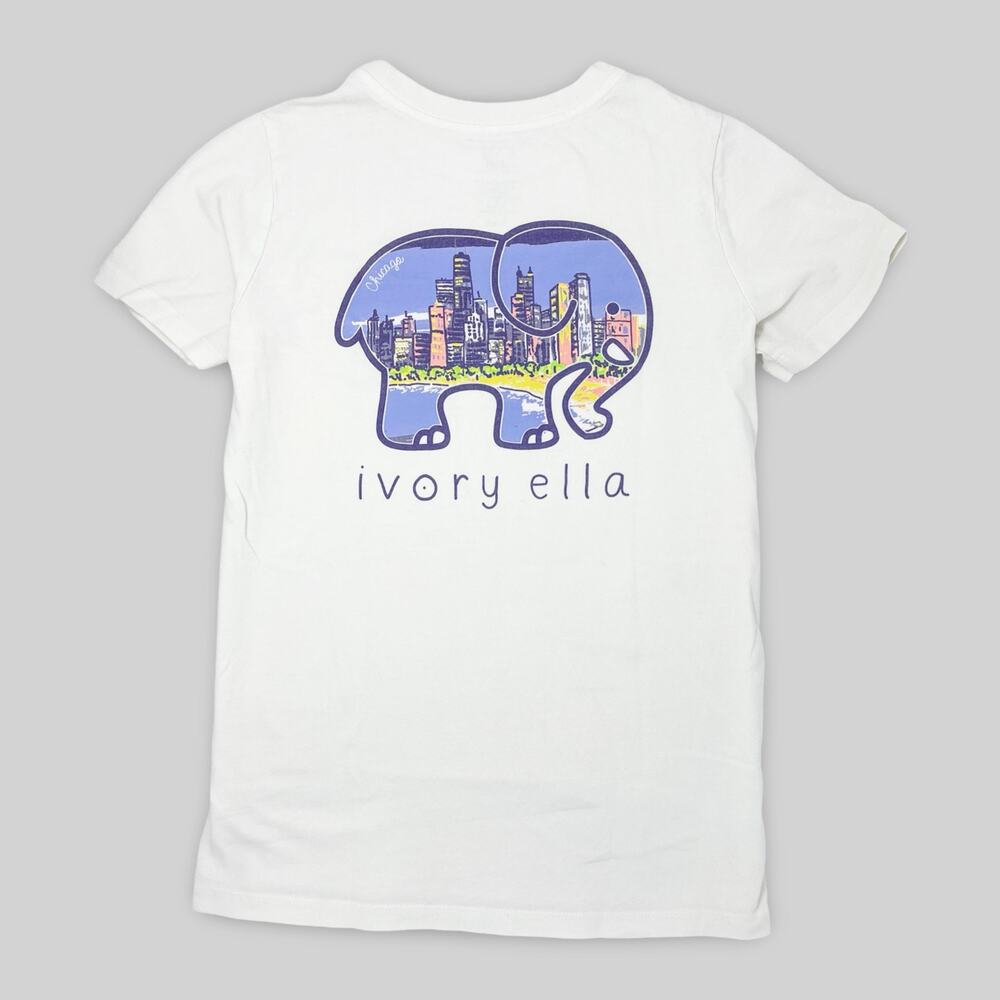 Ivory Ella chicago skyline graphic tee elephant logo womens xxs